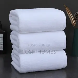 White Cotton Towel Set