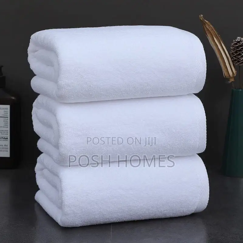 White Cotton Towel Set