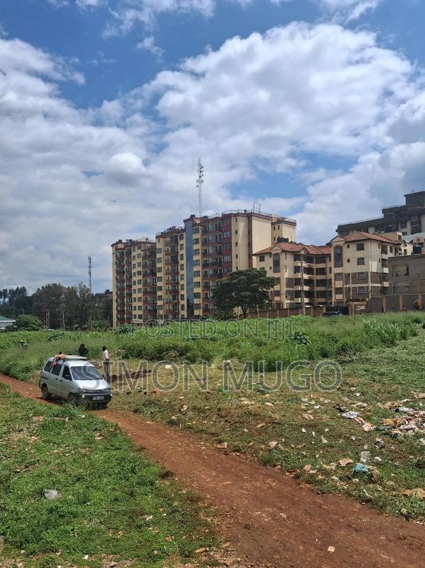 Ruaka Commercial 100x100 on Tarmac Road Ideal for Shops and Apartments