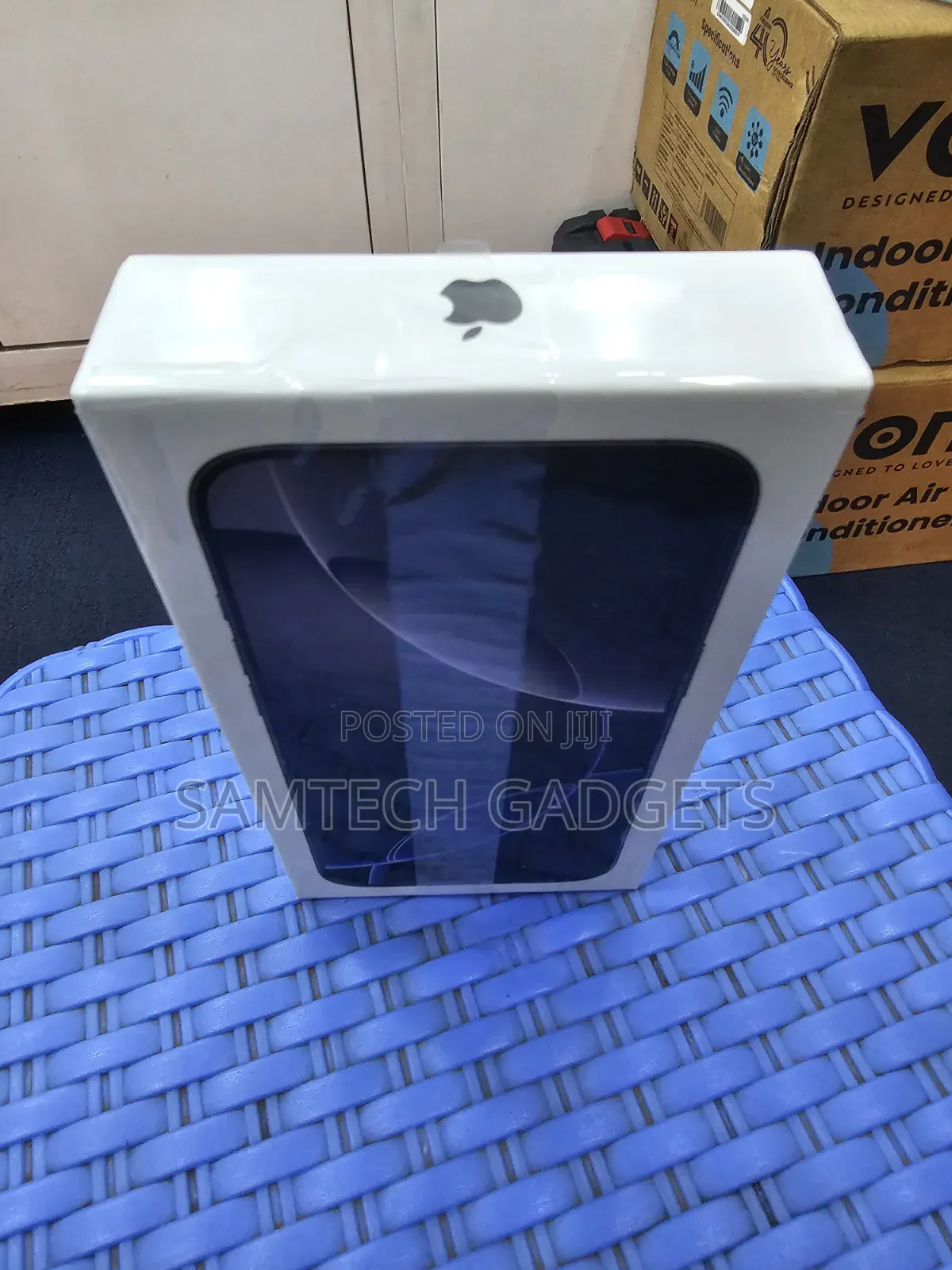 New Apple iPhone 16 Pro Max 256 GB Black