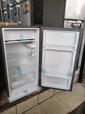 Glamstar Mini Fridge