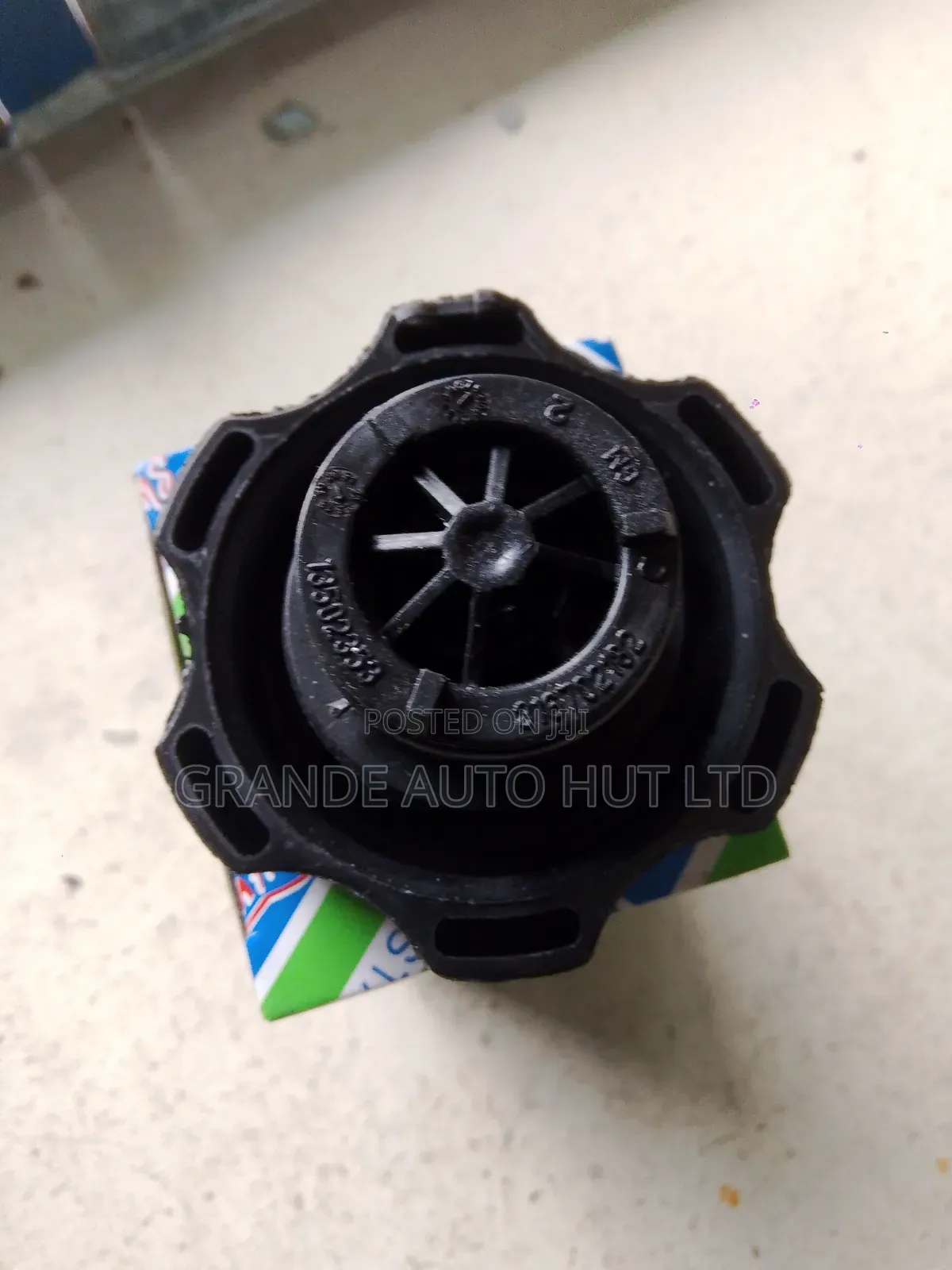 Surge Tank Cap Chevrolet Cruze (Switch Brand)