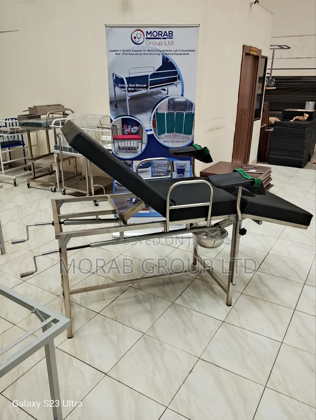 Delivery Bed (Stainless Steel With Cranks)