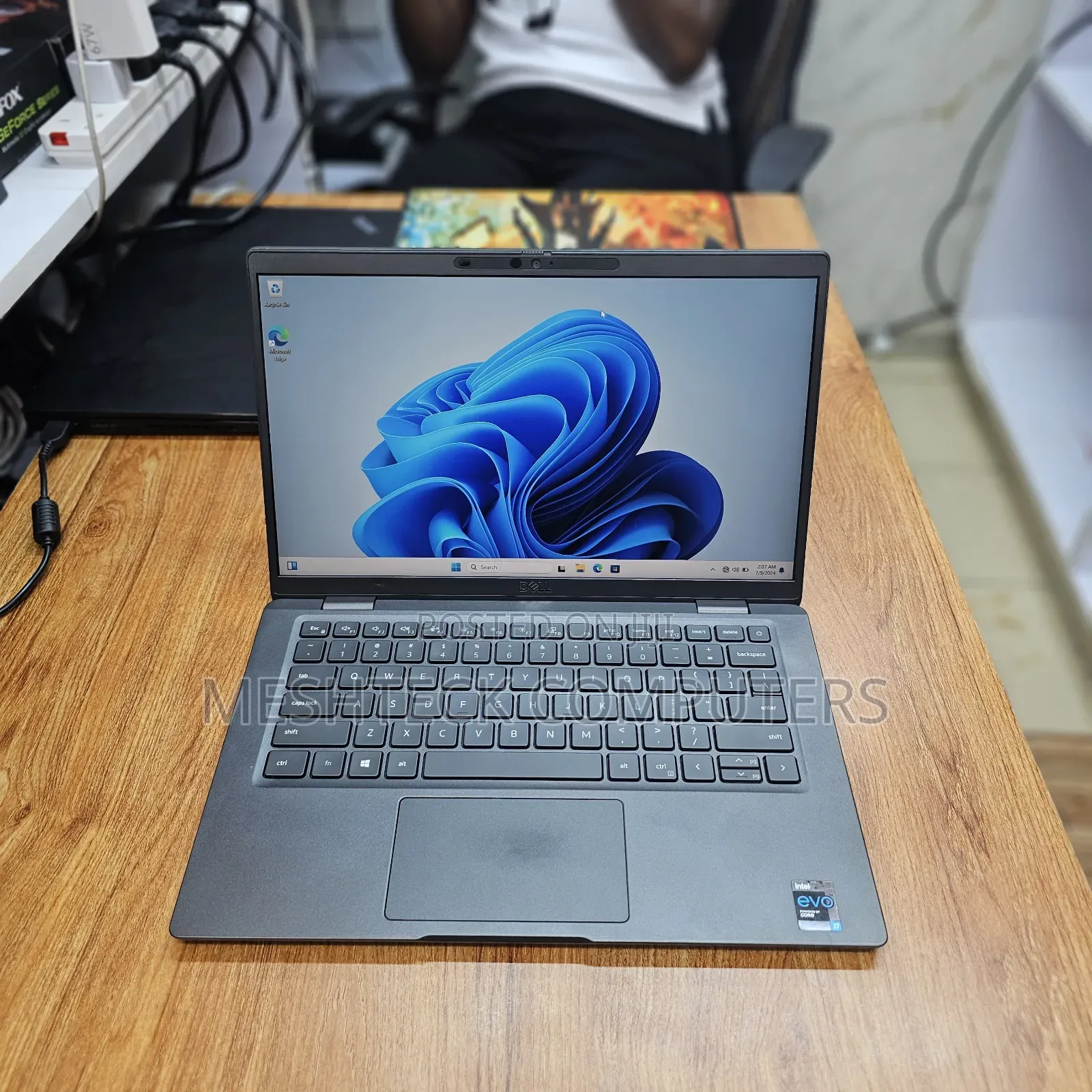Laptop Dell Latitude 7390 16GB Intel Core i7 SSD 512GB