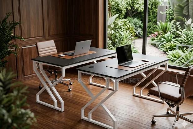 Executive Racing Desk /Table - main view