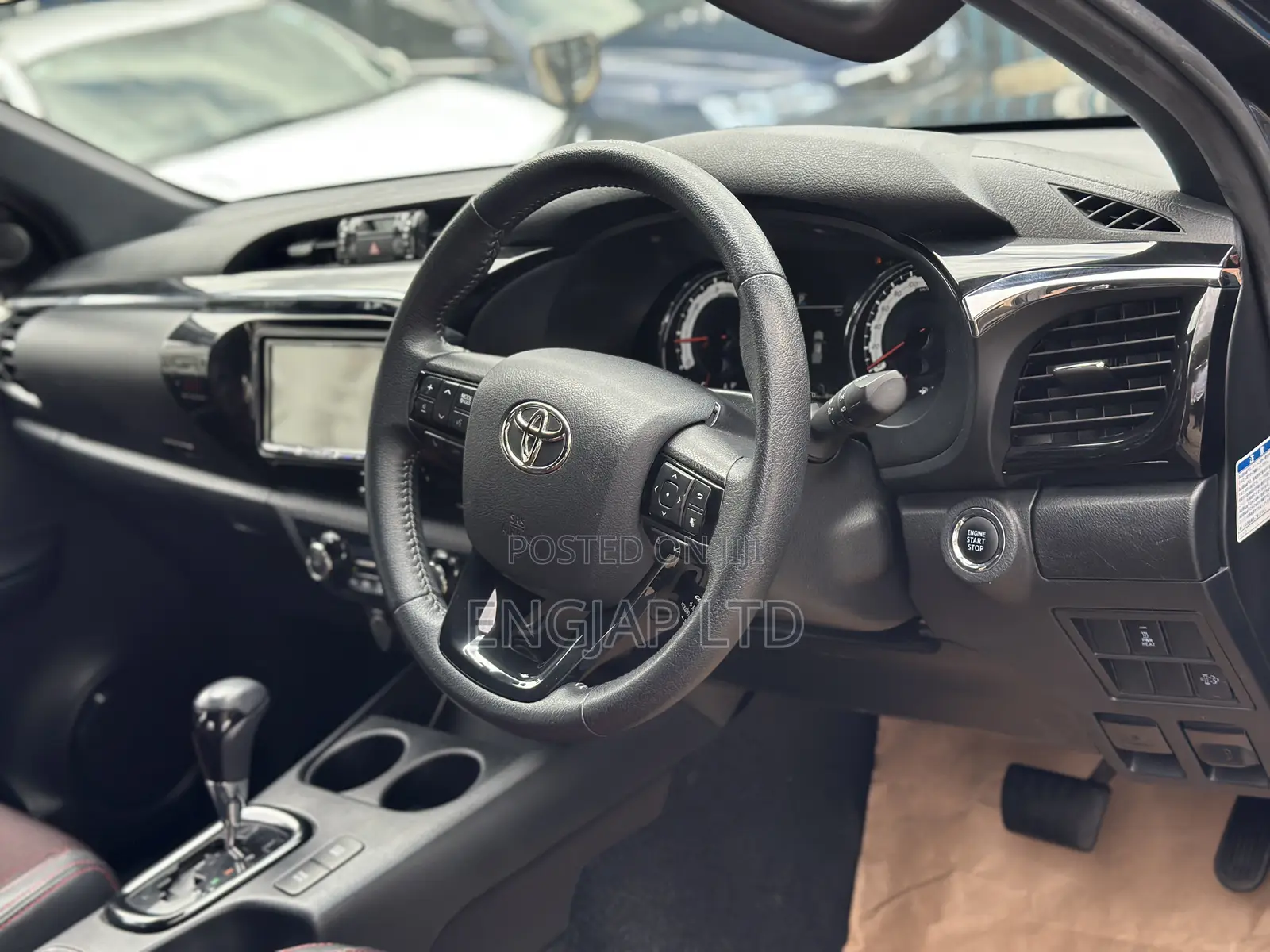 Toyota Hilux 2020 Black