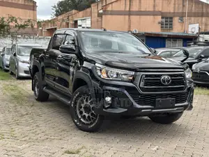 Toyota Hilux 2020 Black
