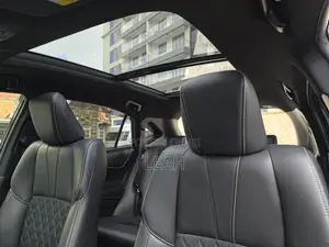Toyota Harrier 2019
