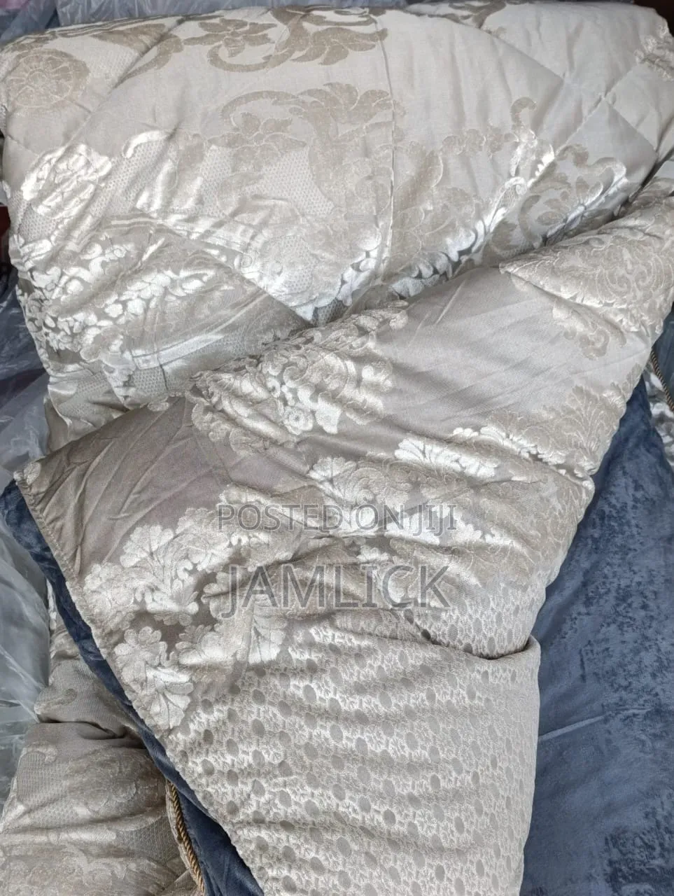 6×7 Silk Duvet Set –Rh