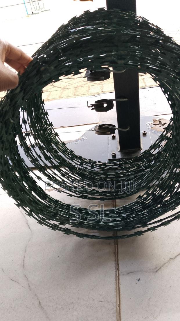 Razor Wire Green 8-10m