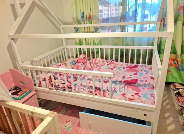 Kids 3.5x6 House Frame Bed With Storage Drawer – Stylish Safe