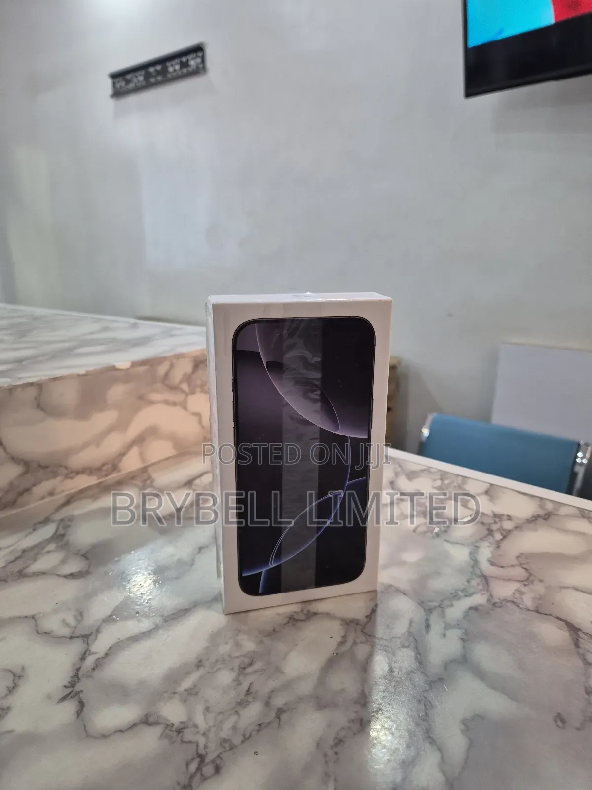 New Apple iPhone 16 Pro Max 256 GB Black