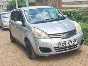 Nissan Note 2012 Silver