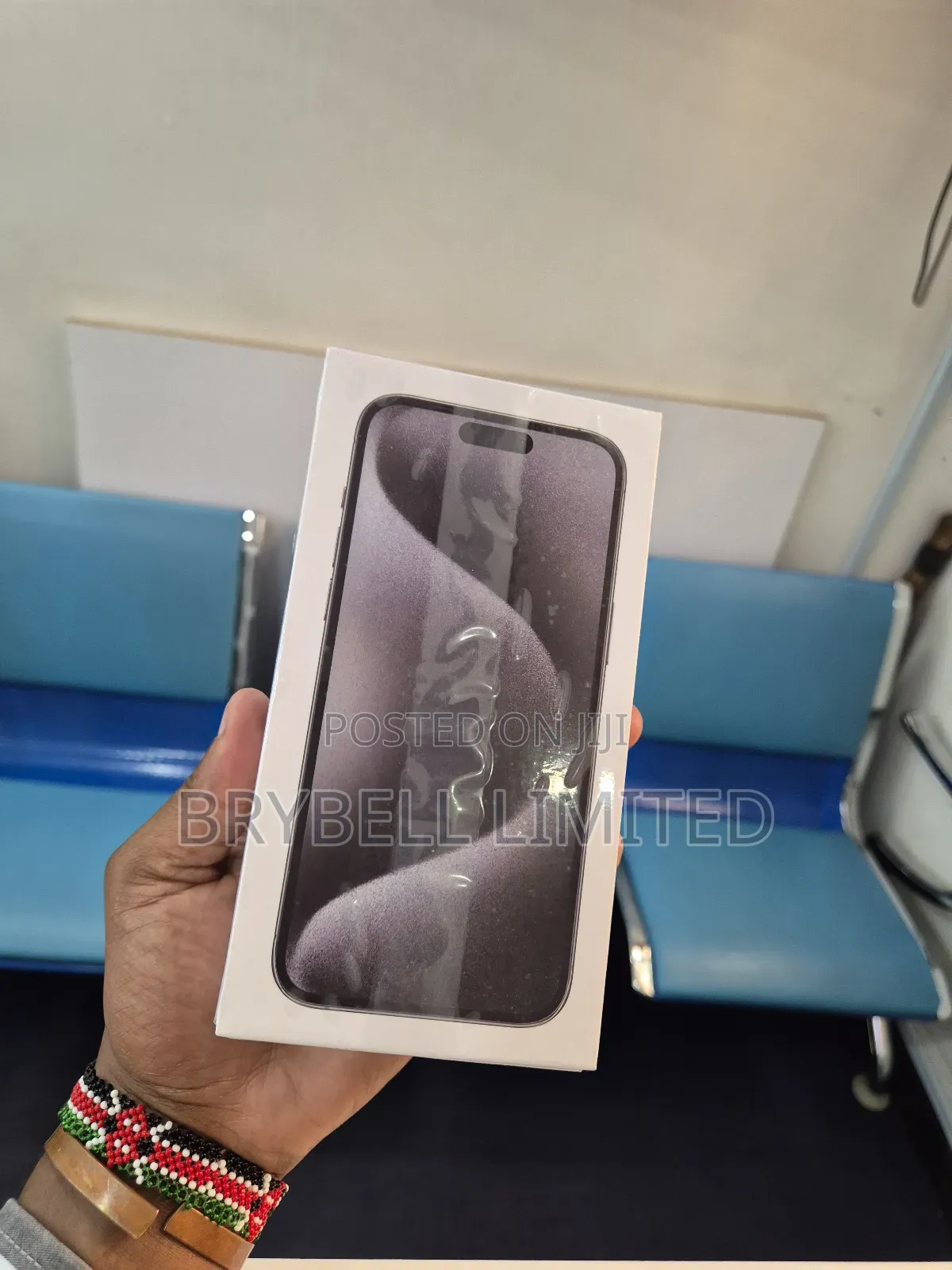 New Apple iPhone 15 Pro Max 256 GB Black