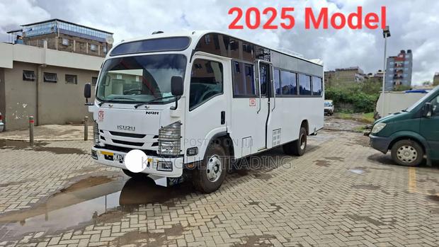 New Isuzu NQR 2023 White