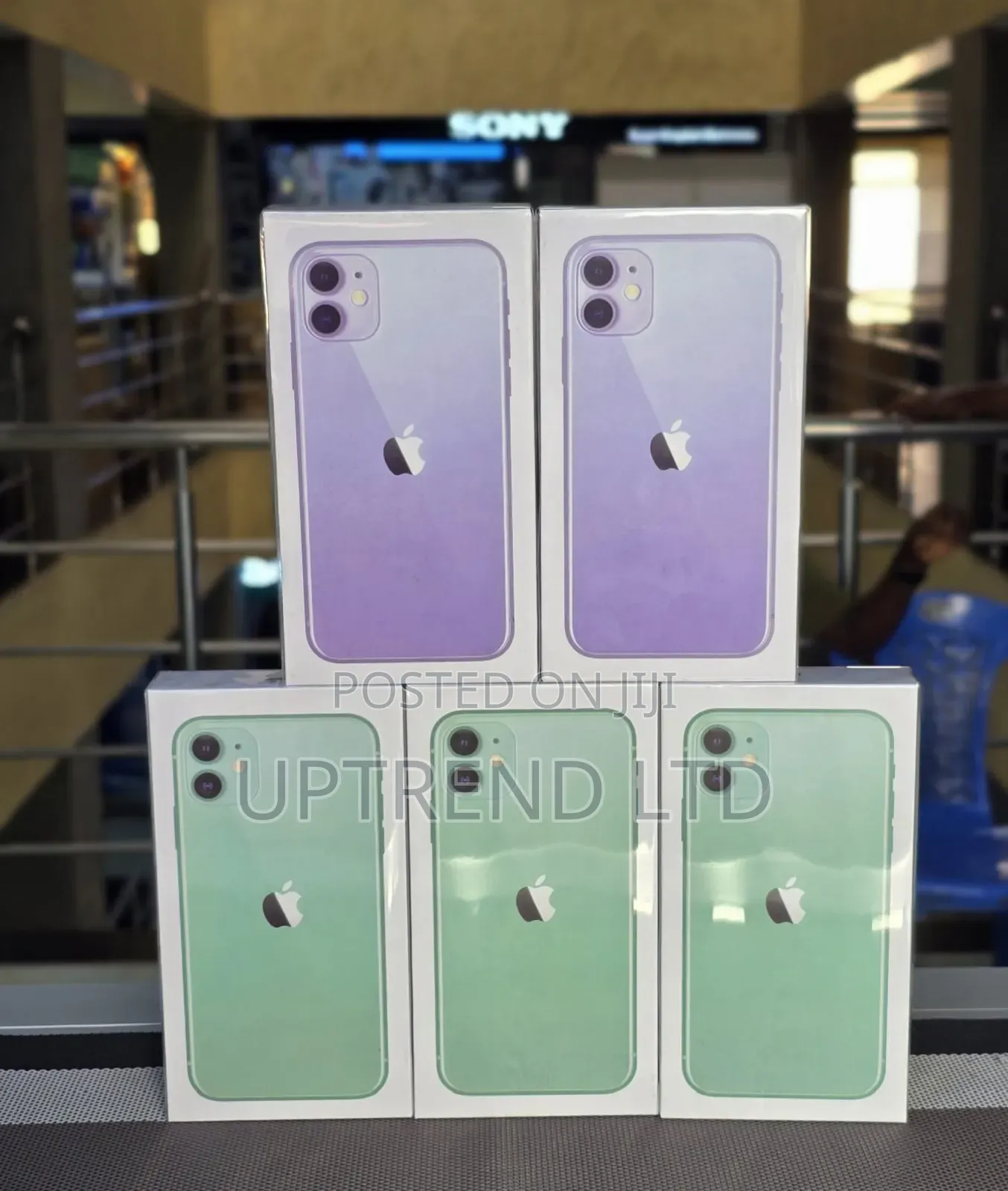 New Apple iPhone 11 128 GB Blue