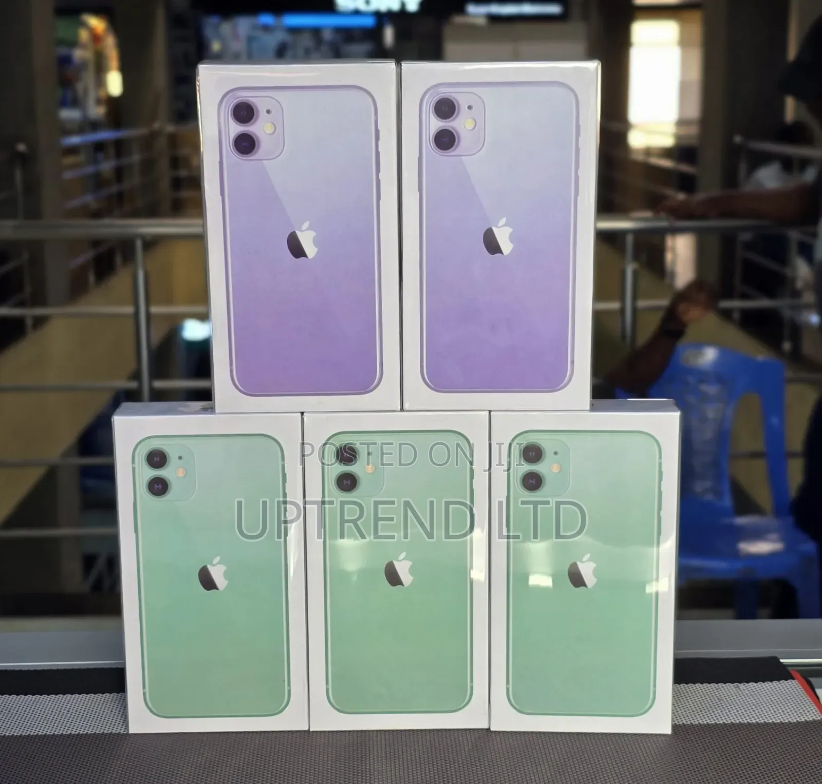 New Apple iPhone 11 128 GB Blue