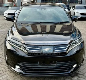 Toyota Harrier 2.0 4WD 2019 Black