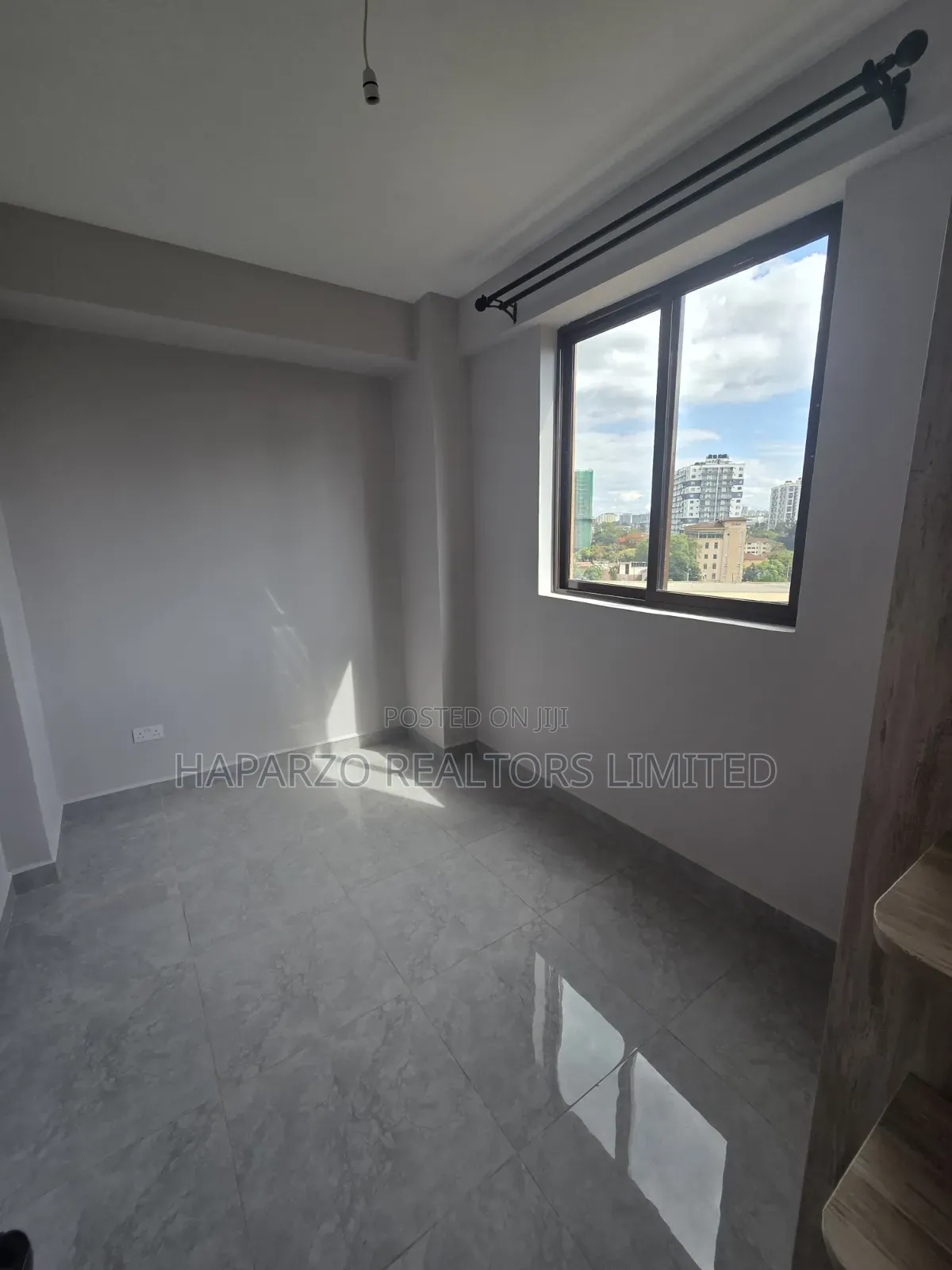 3bdrm Apartment in Brookside, Raphta Road Area for rent