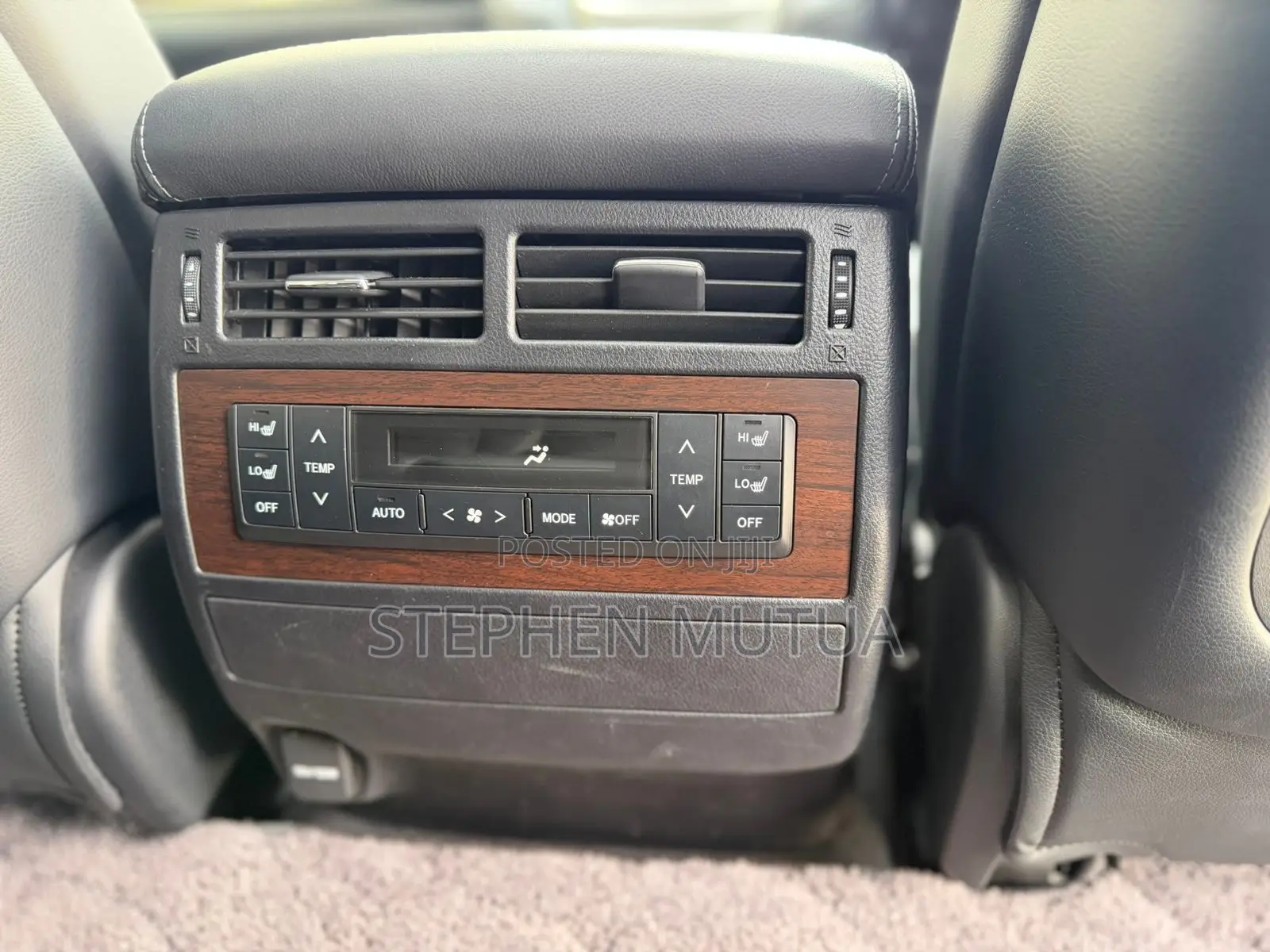 Toyota Land Cruiser 4.6 V8 ZX 2019 Black