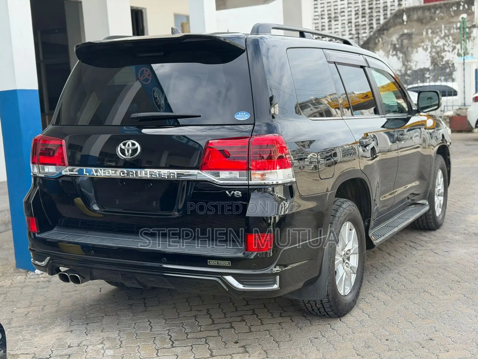 Toyota Land Cruiser 4.6 V8 ZX 2019 Black