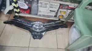 Toyota Auris Front Grill 2018 Model