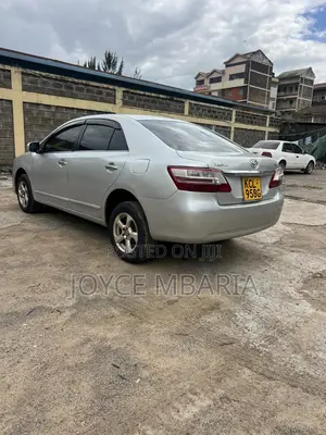 Toyota Premio 2011 Silver