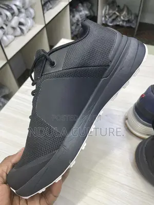 Columbia Gore-Tex Hike Boot
