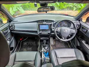 Toyota Corolla Fielder 2018 Red
