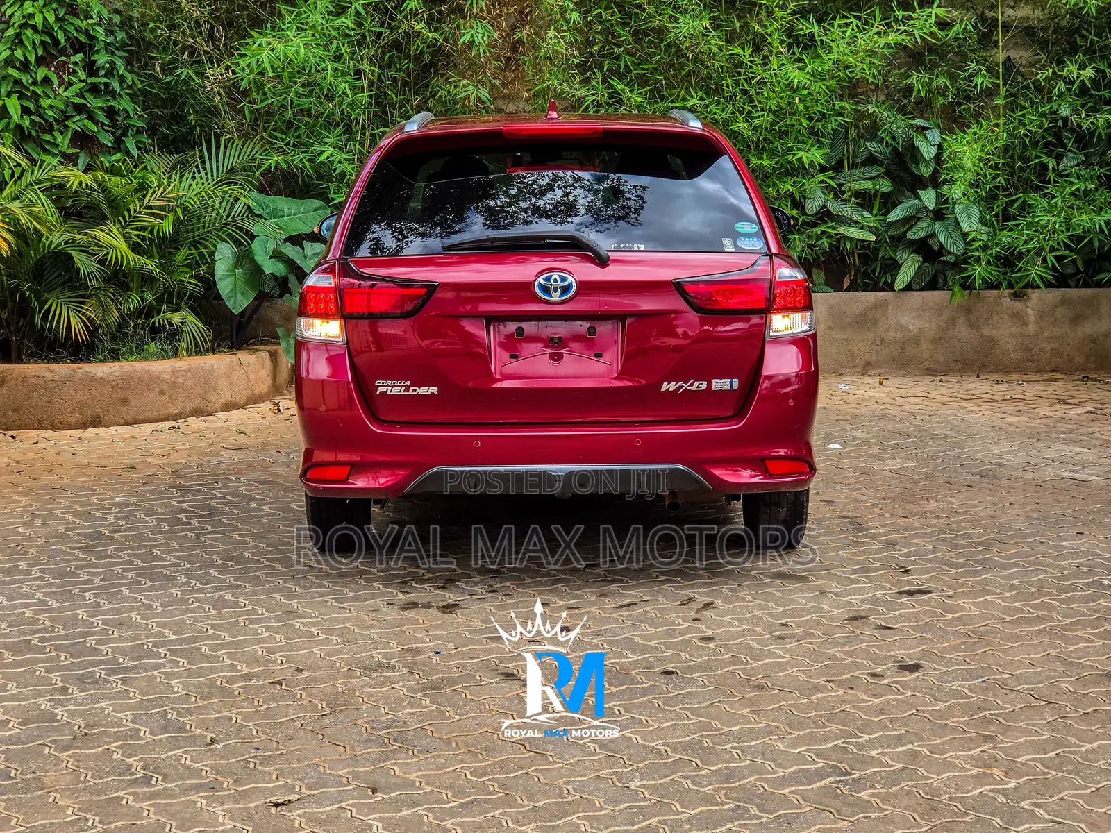 Toyota Corolla Fielder 2018 Red