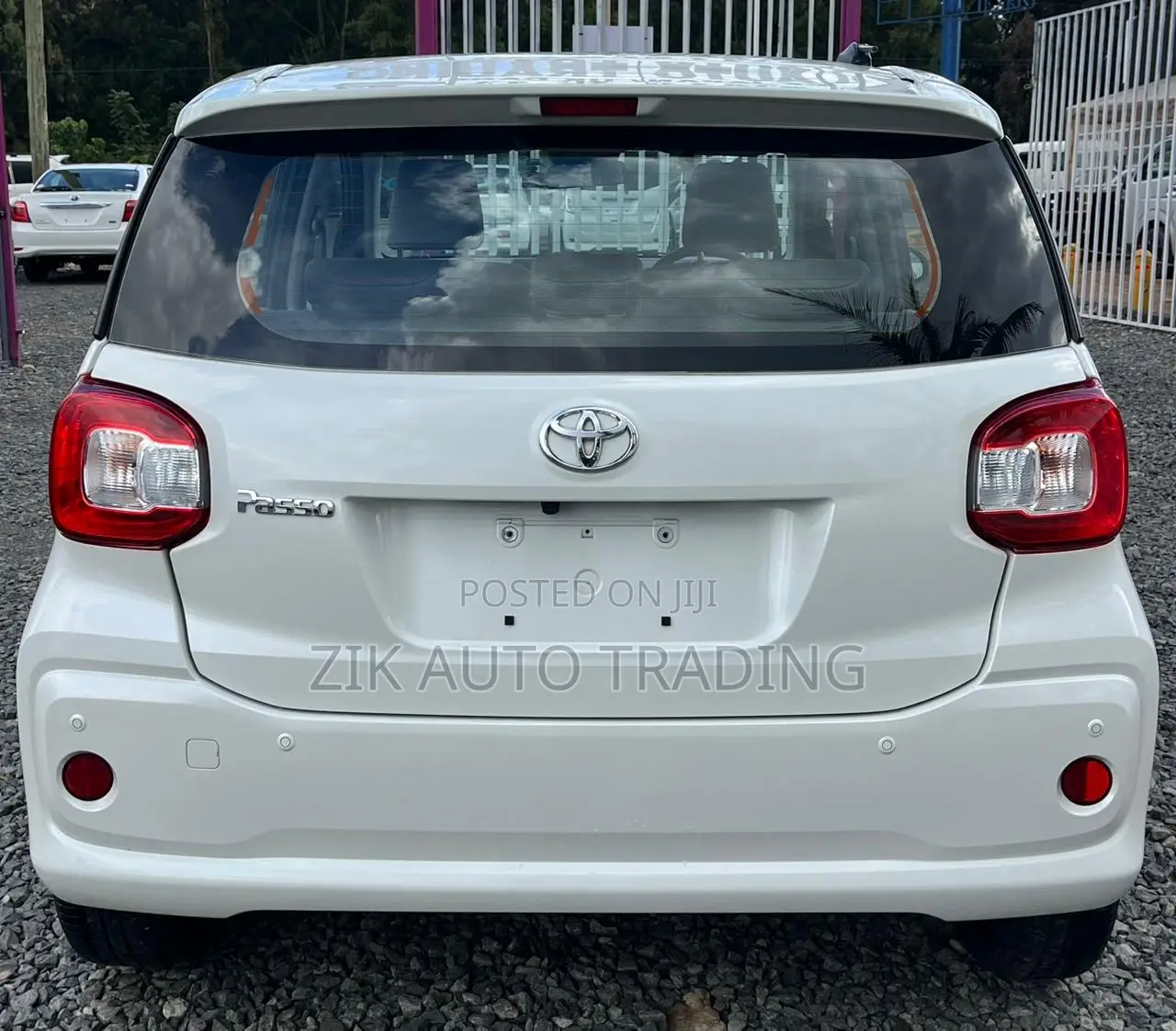Toyota Passo 2019 White