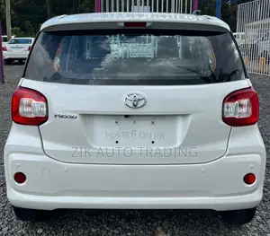 Toyota Passo 2019 White