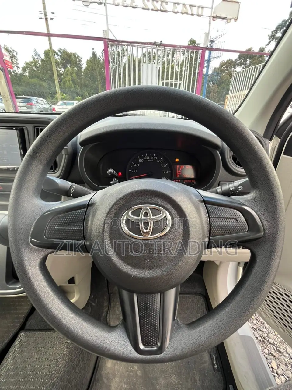 Toyota Passo 2019 White