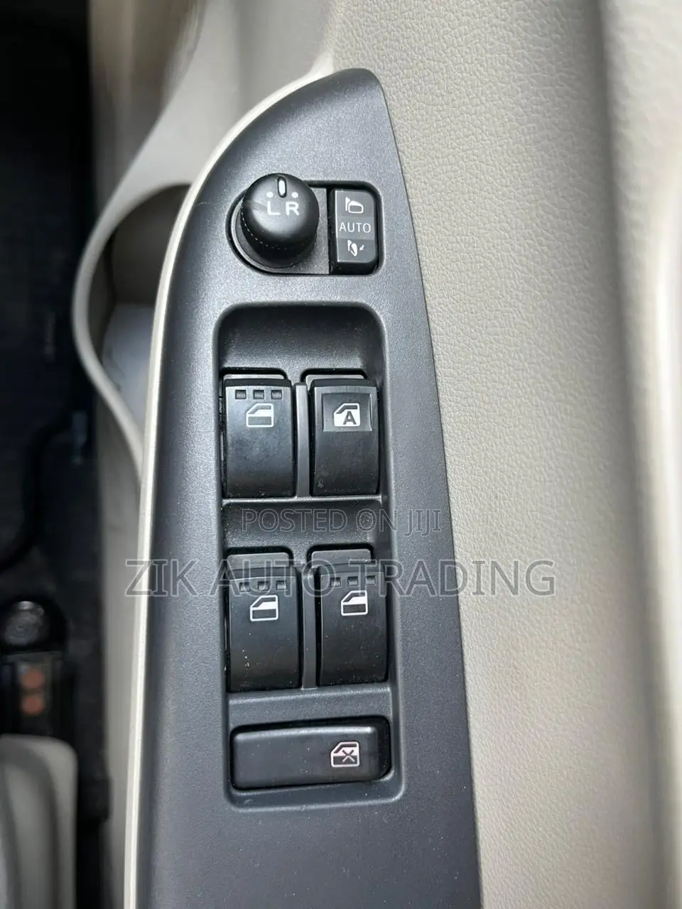 Toyota Passo 2019 White