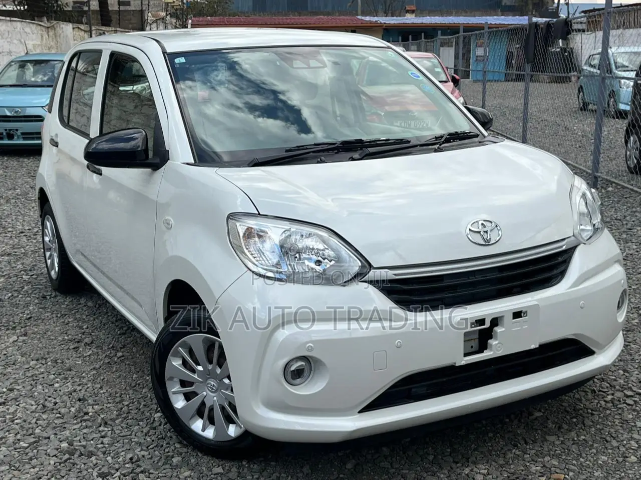 Toyota Passo 2019 White