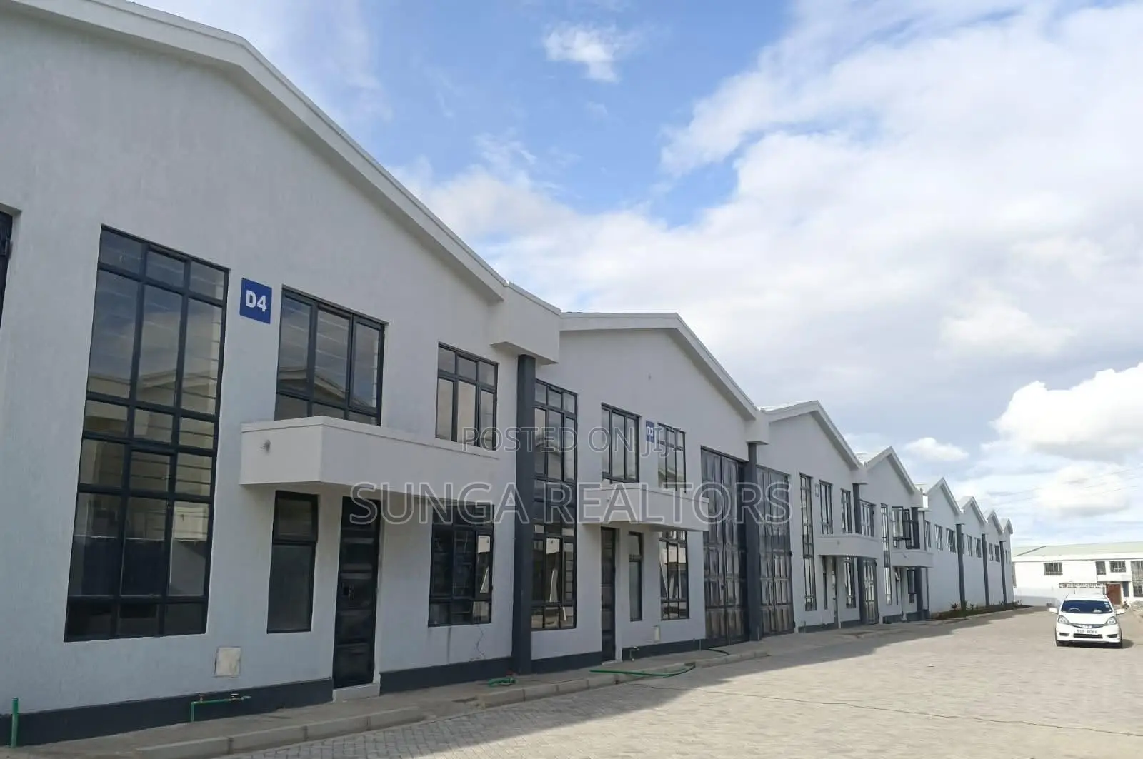 Warehouse for Rent in Eastern Bypass