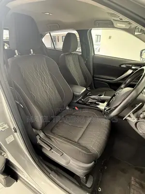 Mitsubishi Eclipse 2019 Silver
