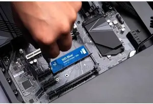 Wd Blue Sn5000 4tb Nvme SSD Gen4 Pcie M.2 2280 Up to 5500mb/S