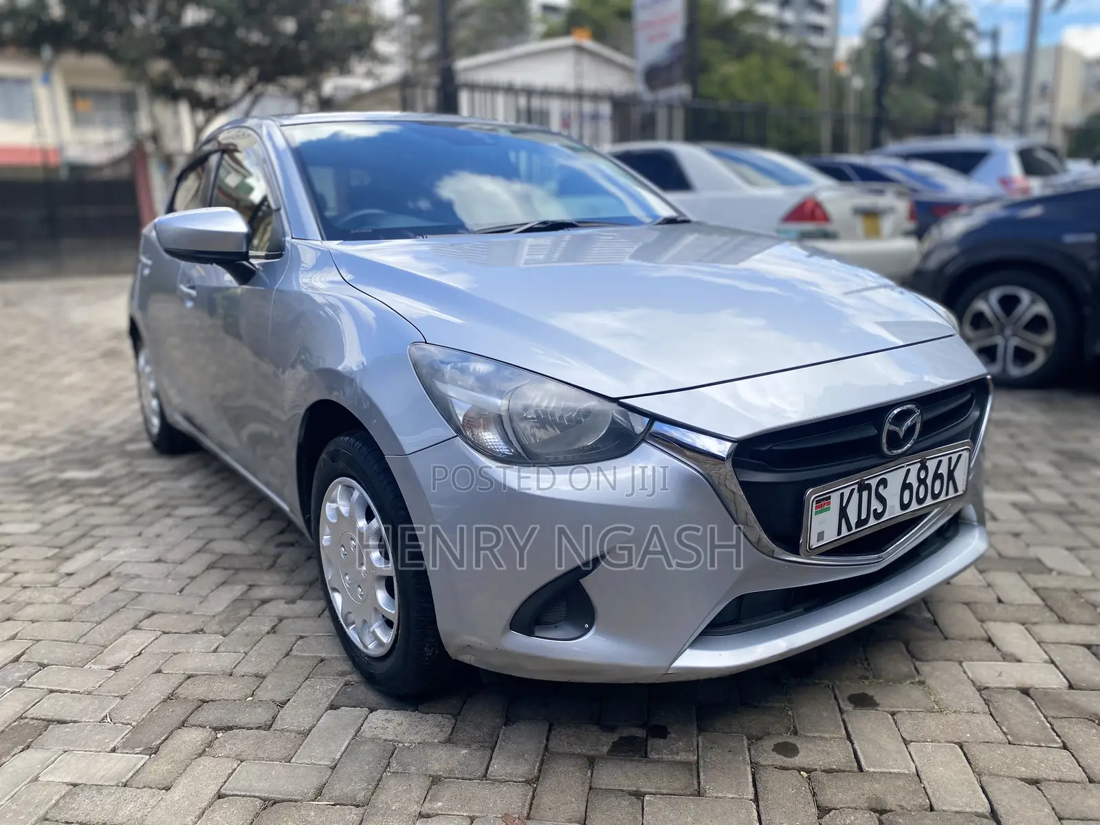 Mazda Demio 2017 Silver