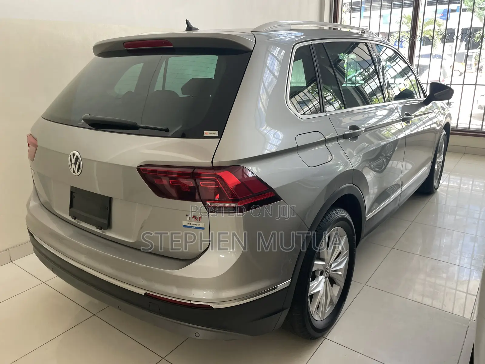 Volkswagen Tiguan 2019 Silver