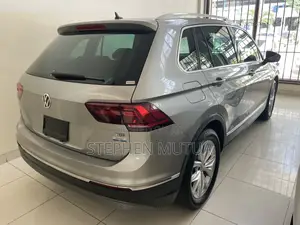 Volkswagen Tiguan 2019 Silver