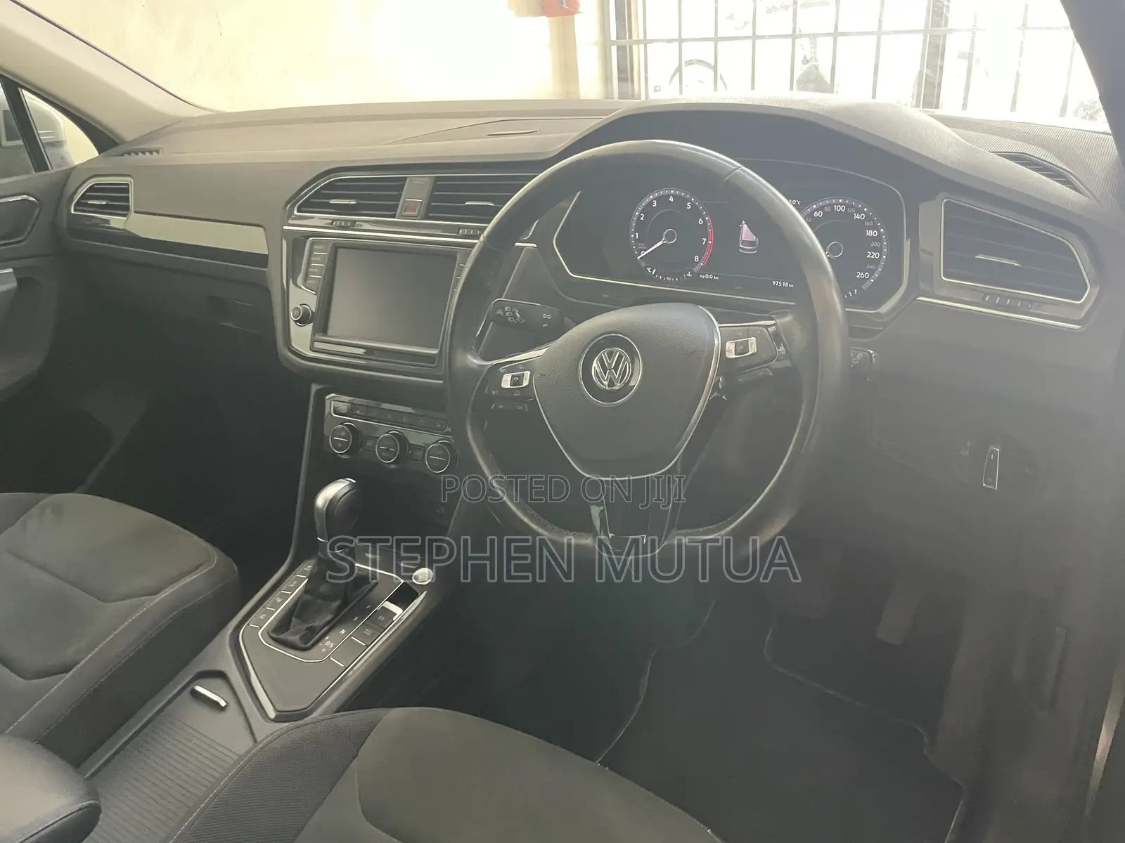 Volkswagen Tiguan 2019 Silver