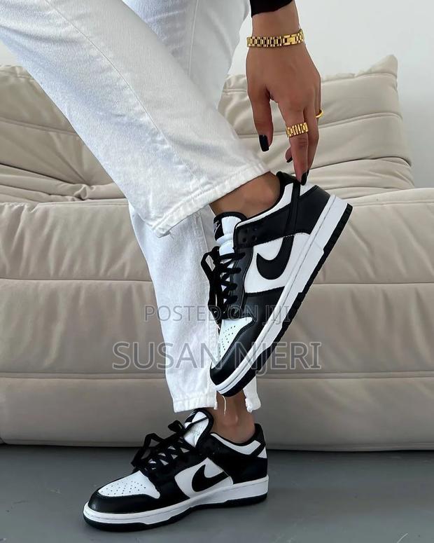 Ladies Sneakers