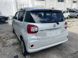 Toyota Passo 1.0 FWD 2019 White