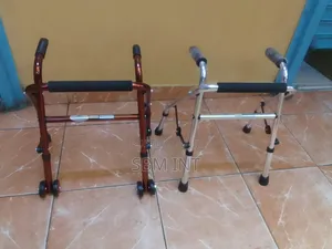 Pediatric Walking Frame Without Wheels