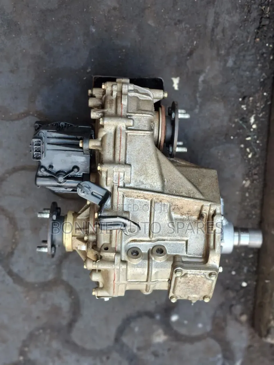 Toyota Hillux Revo Gearbox Transfer