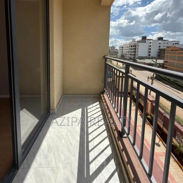 Studio Apartment in Wanyee, Riara, Junction for rent - thumbnail 2