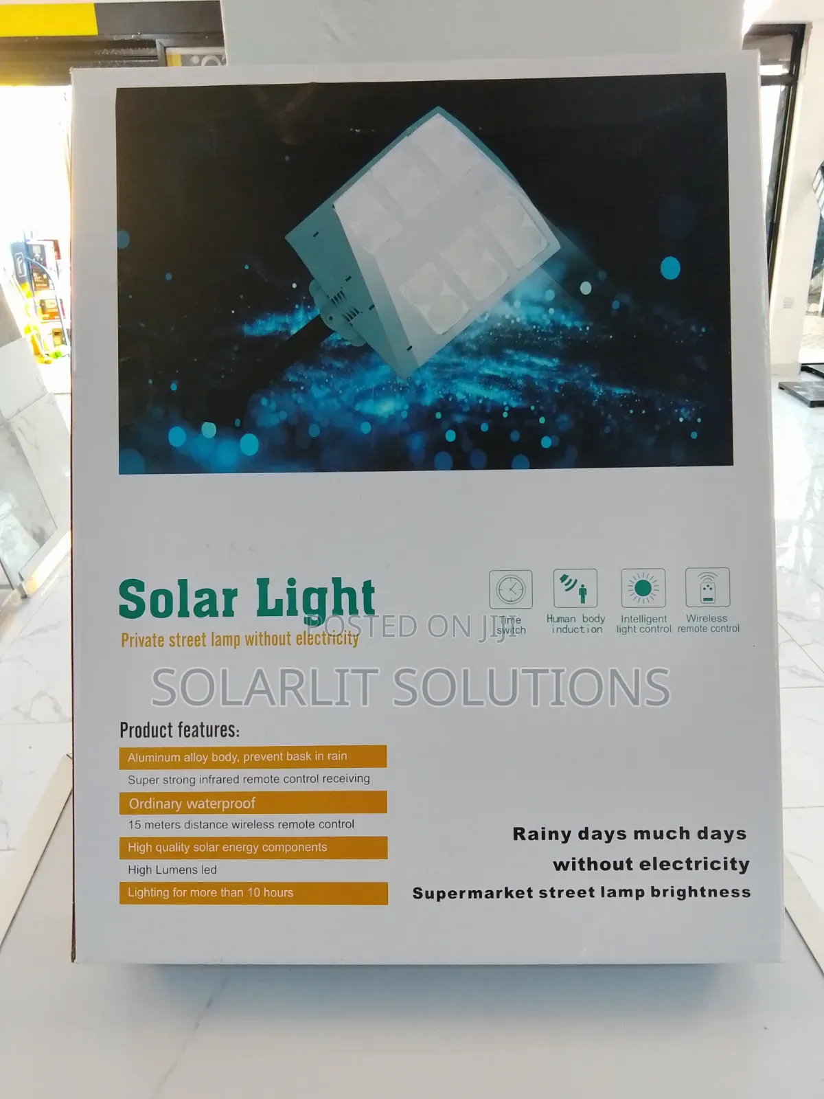 300 Watts Solar Street Light