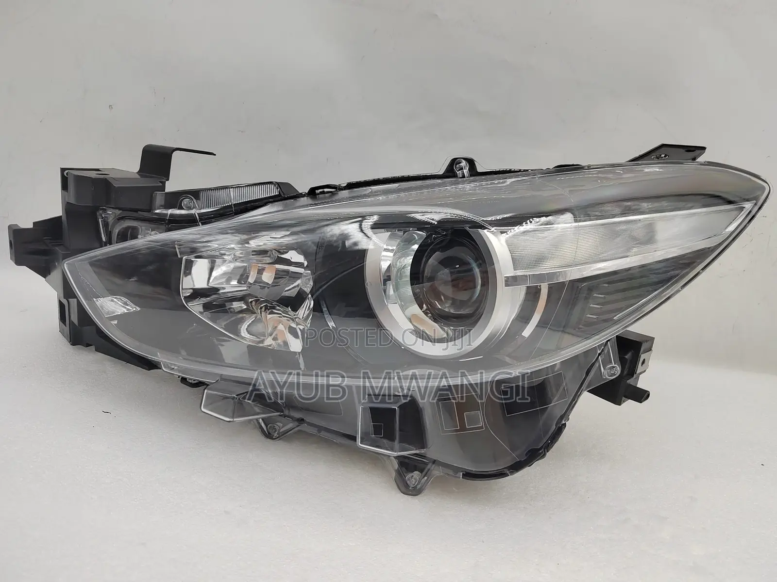 Mazda Axela 2018 Headlights Right