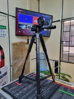 Tripod Stand Dc